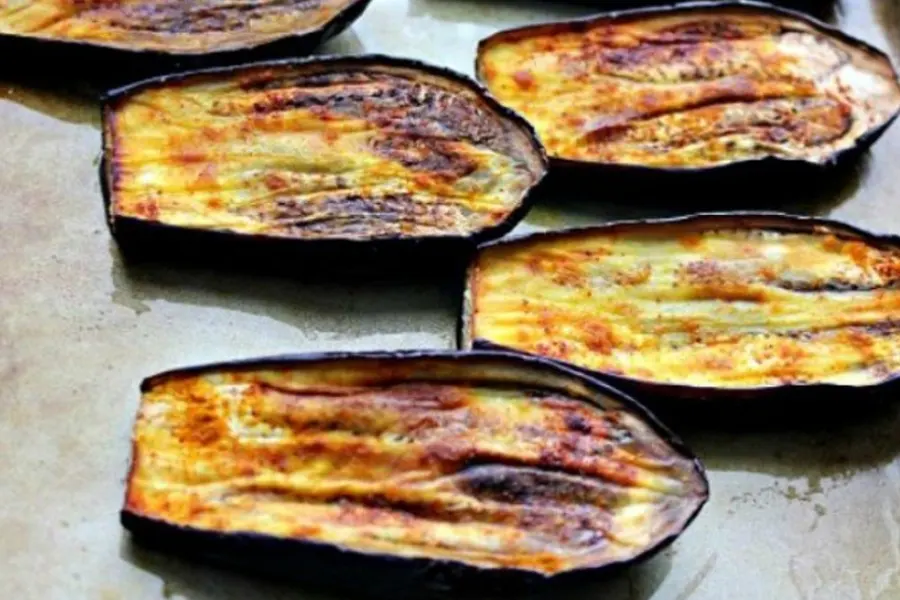 Foto 2 Baba Ganoush (crema de berenjena asada)