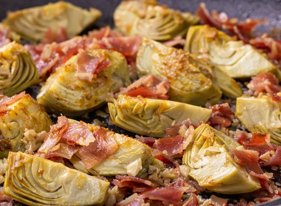 Alcachofas con virutas de jamón- Receta 169