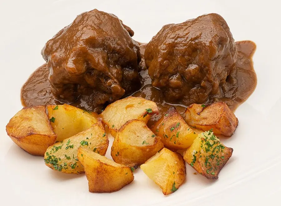 Rabo de toro guisado a la manera tradicional (a la cordobesa)- Receta 165