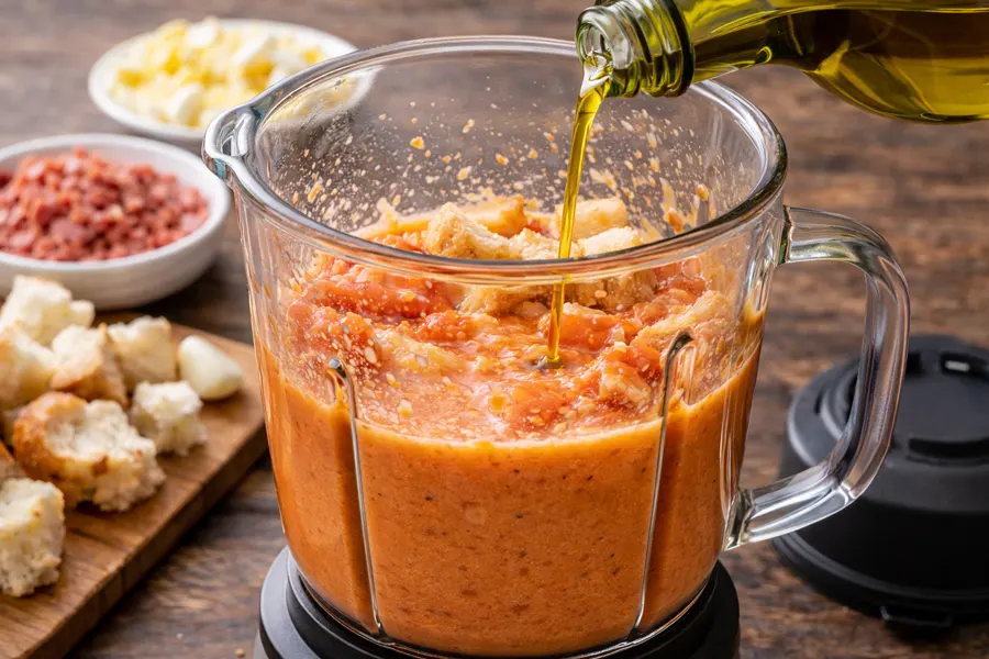 Foto 2 Salmorejo cordobés tradicional